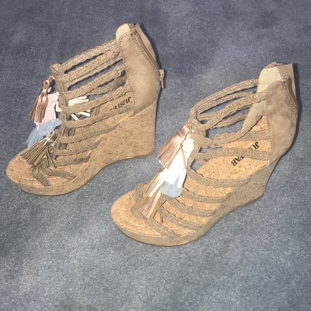 Wedge sandals